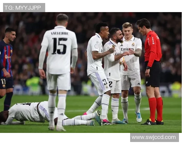 国王杯激战AC米兰狂胜那不勒斯五球乌龙球引发争议与全场沸腾