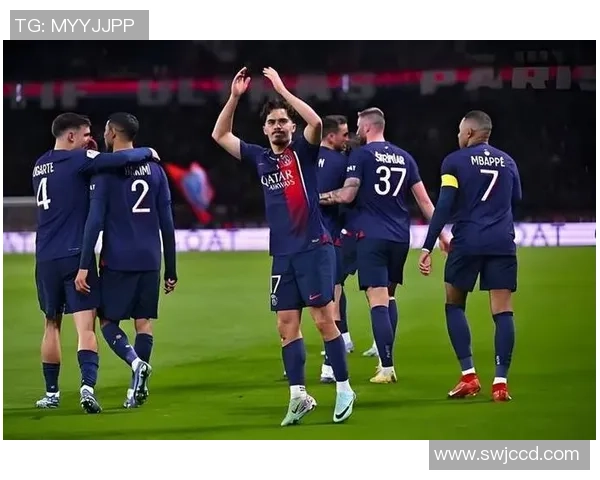 足总杯惊现冷门曼城逆转巴黎圣日耳曼引发全场狂欢集锦回顾